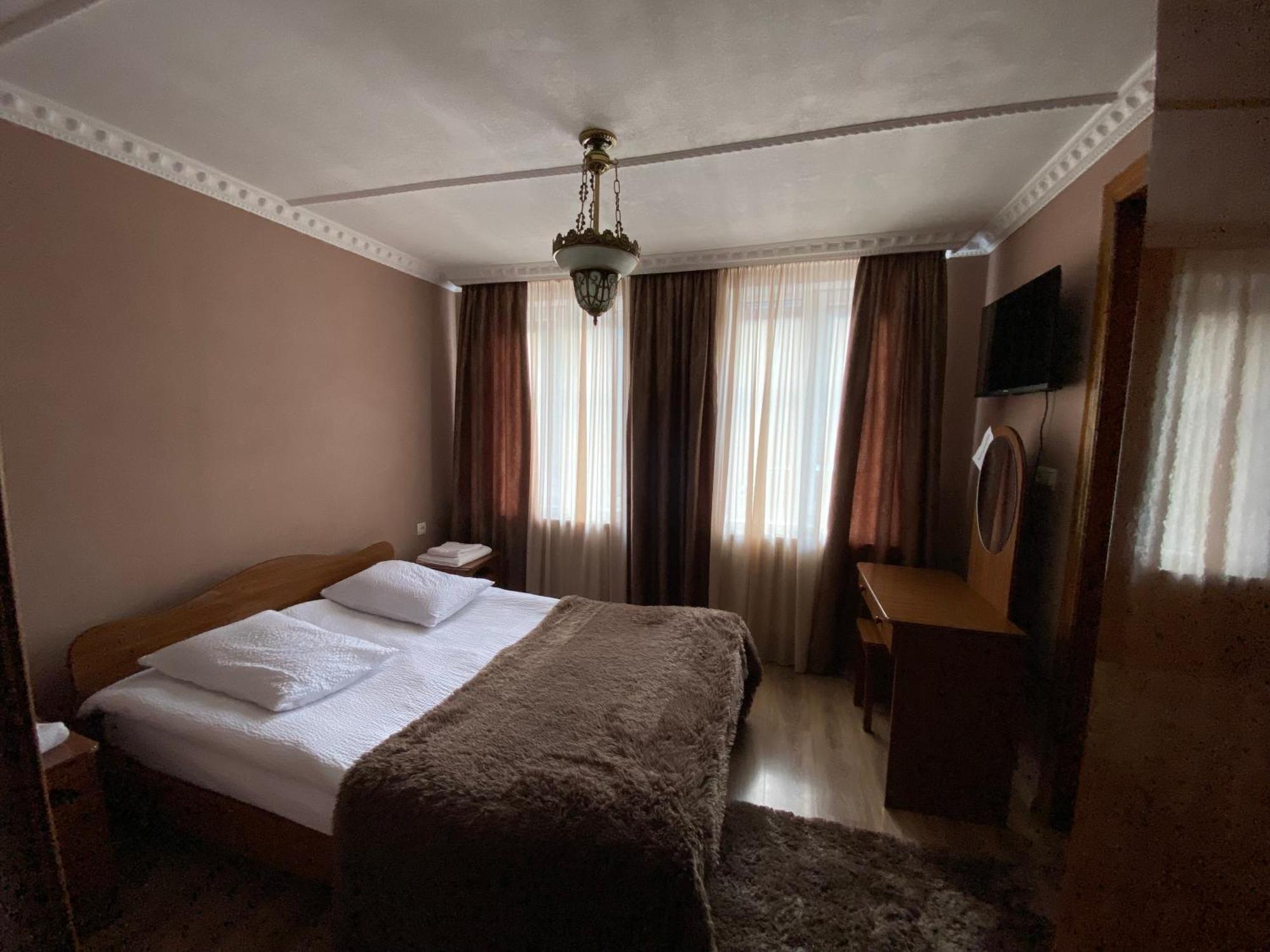 Guest House Misho Stepantsminda Exterior photo