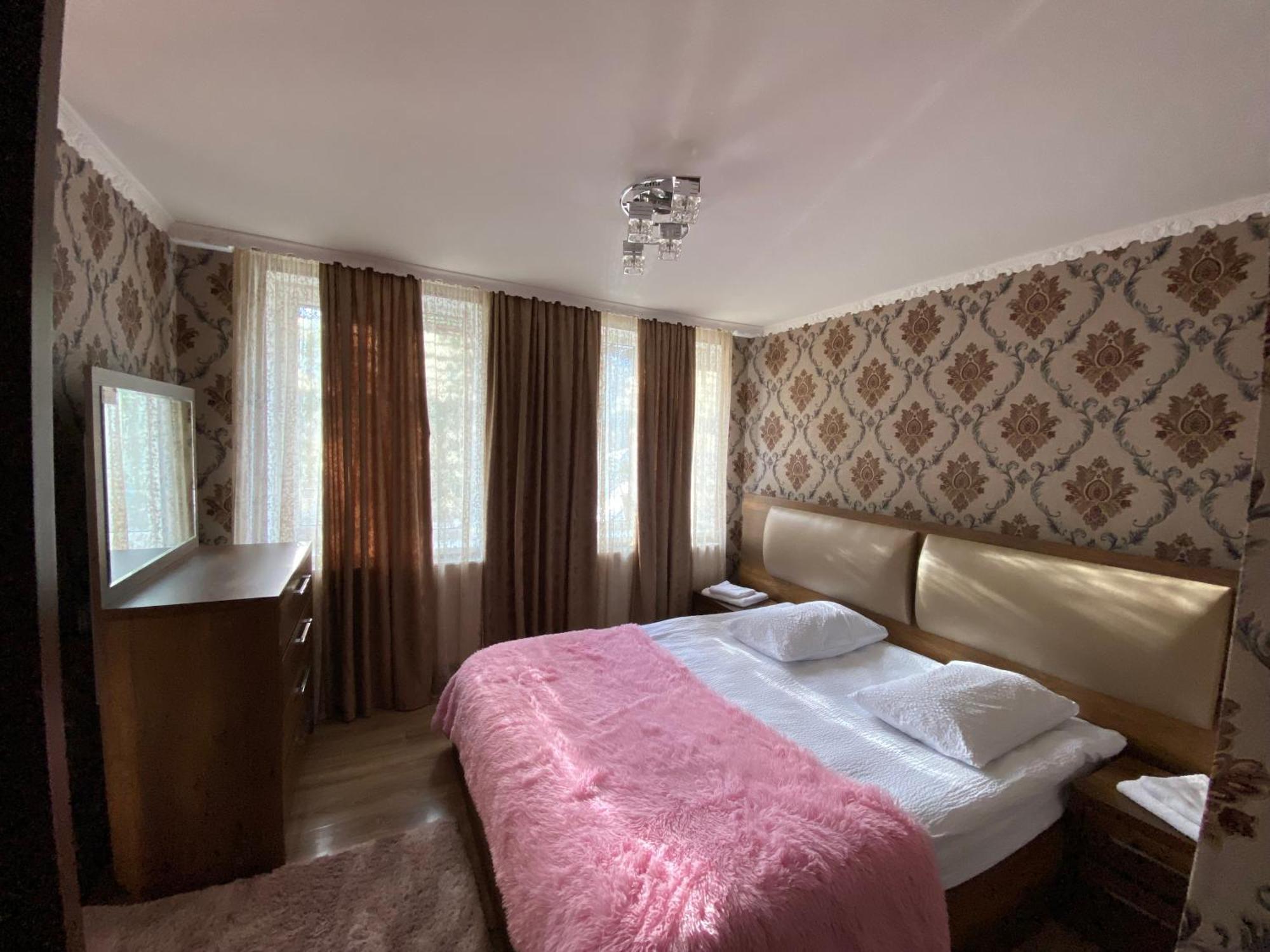 Guest House Misho Stepantsminda Exterior photo