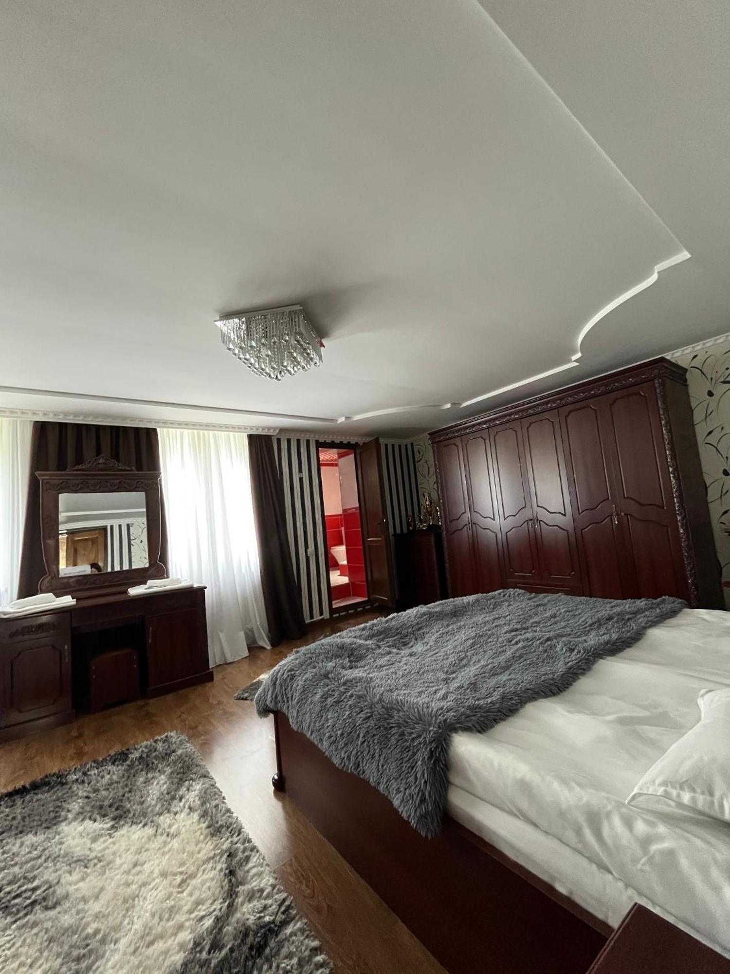 Guest House Misho Stepantsminda Exterior photo